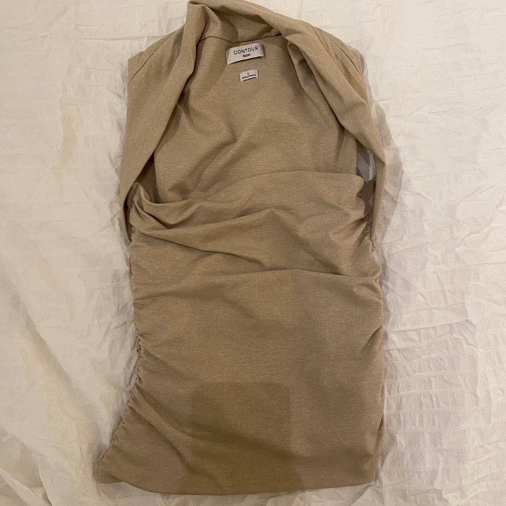 Aritzia Flourish top